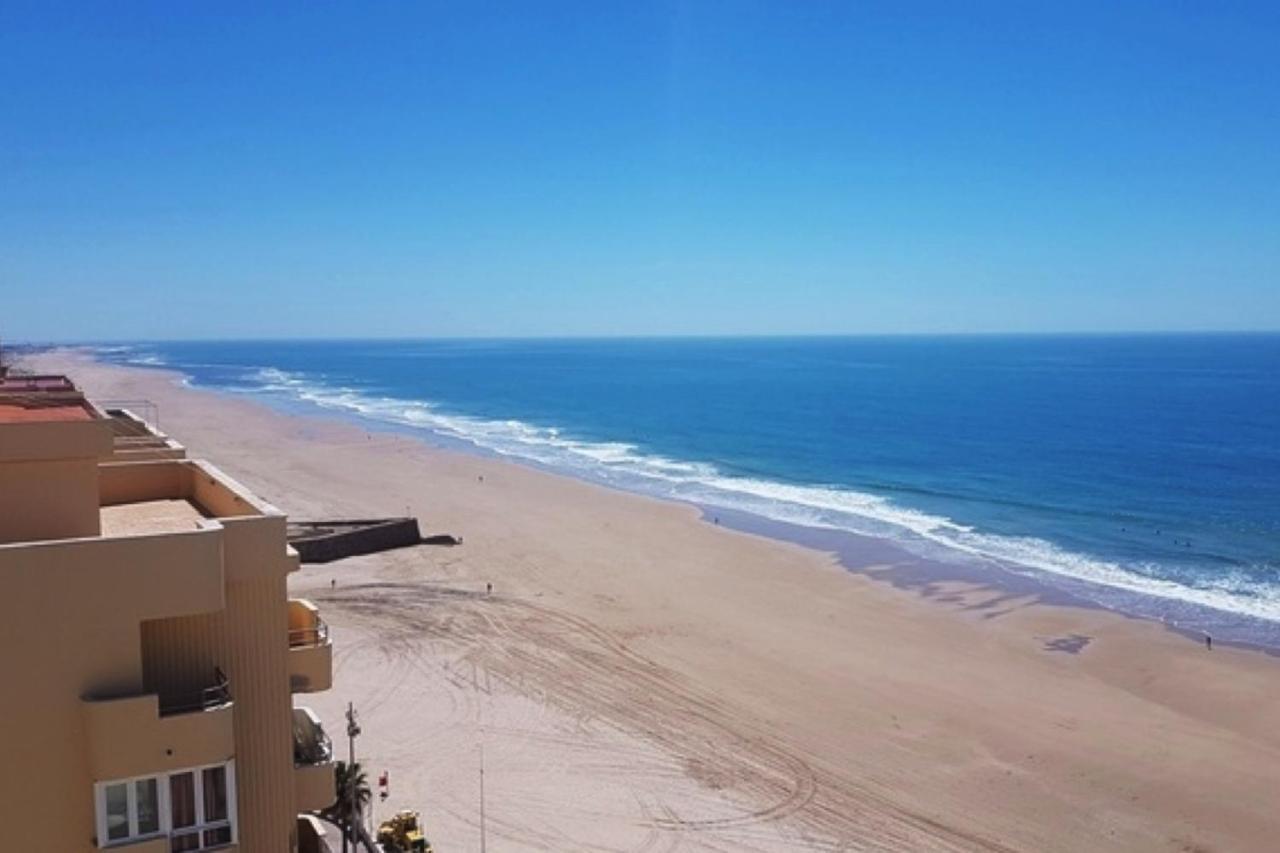 Apartamento Romantica Vista Al Paseo Maritimo De Cádiz