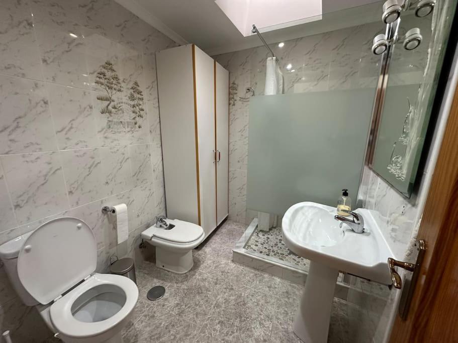 Apartment Center