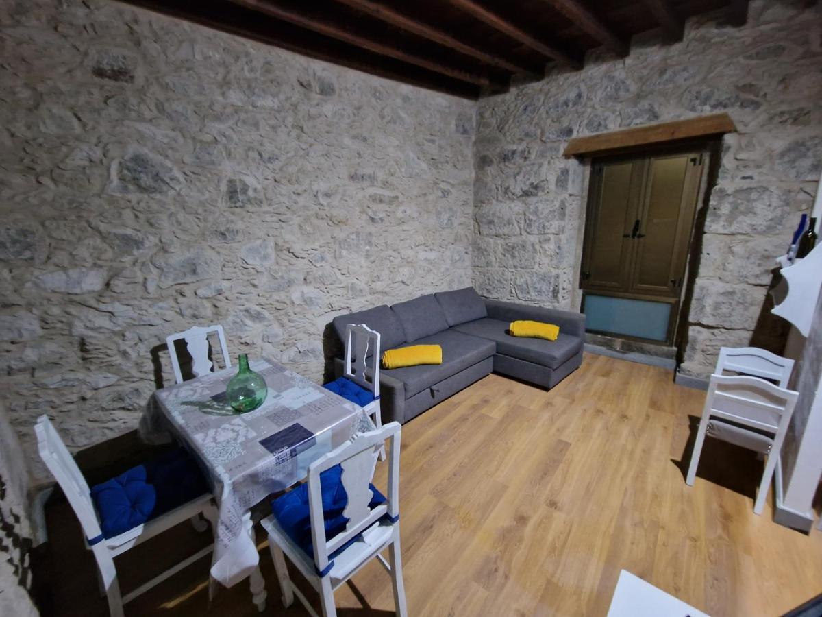 La Casa Del Arbol De Jade Holiday home Arucas