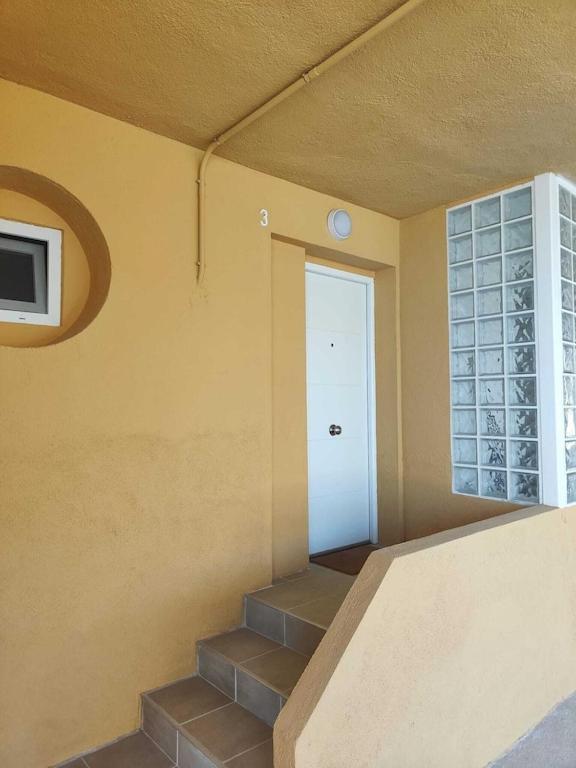 Superbe Terrasse Entierement Renove Au Bord De L'ebre Apartamento *