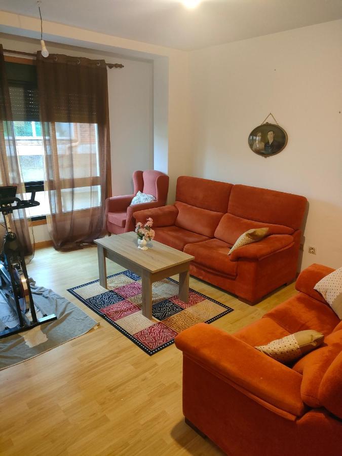 David Corzo Apartment Nogueira De Ramuin
