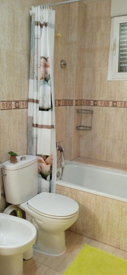 Bonito Bajo Cerca Del Mar Apartamento