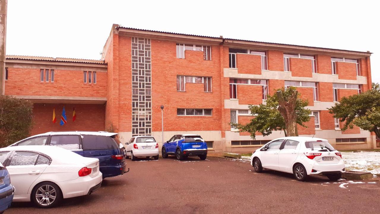 Residencia Diego Martinez *