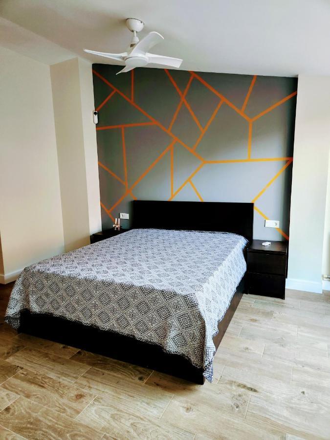 Estudio Con Terraza * Badalona