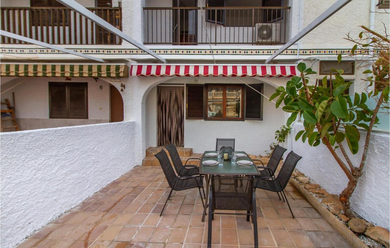 Holiday home Pet Friendly In With Kitchenette
