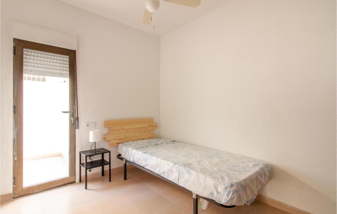 Pet Friendly In With Kitchenette Holiday home Santa Pola