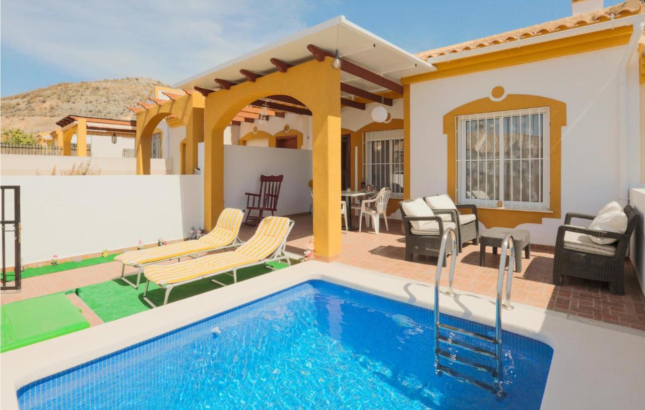 2 Bedroom Lovely In *