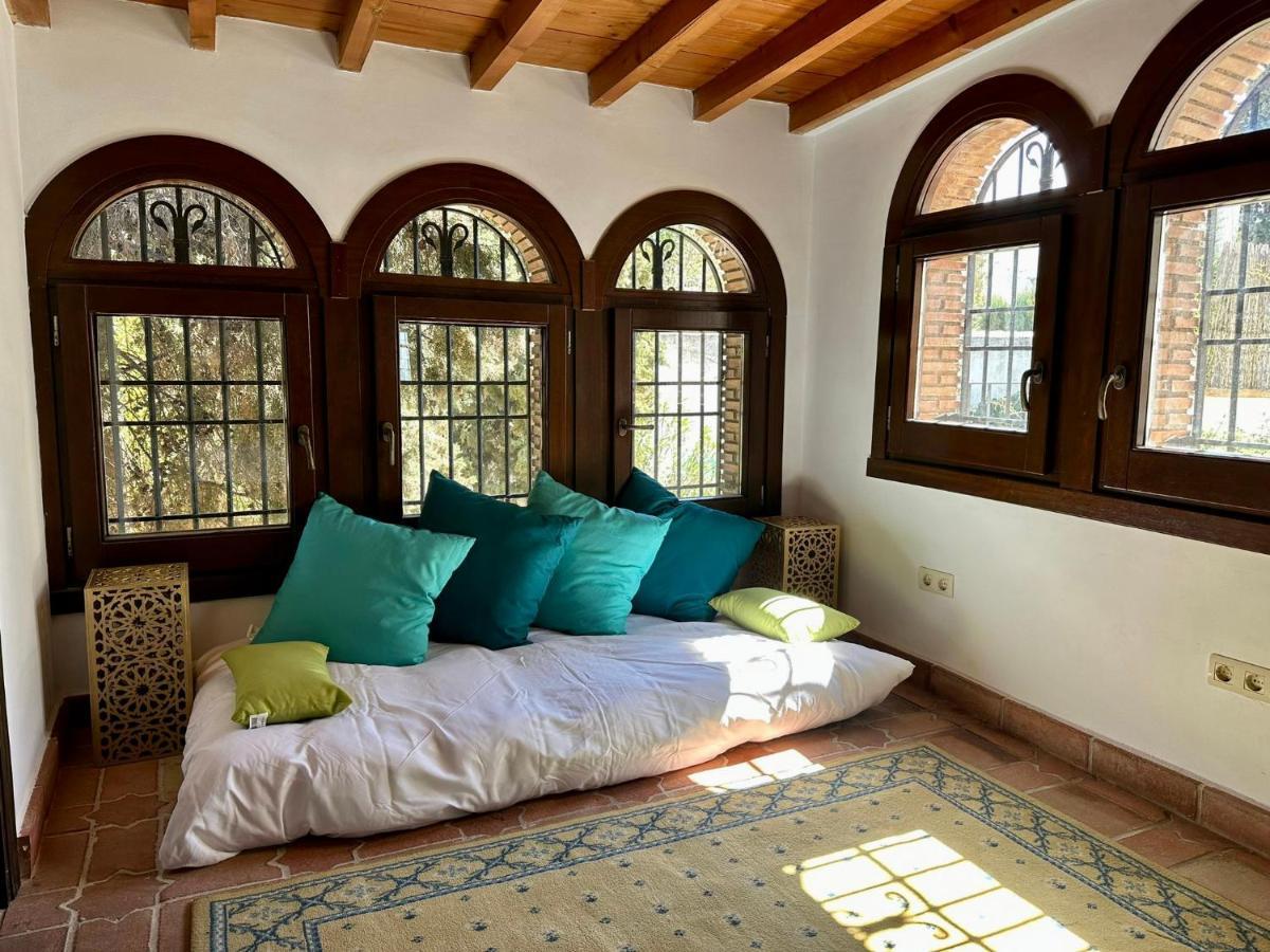 Casa De La Alberzana *