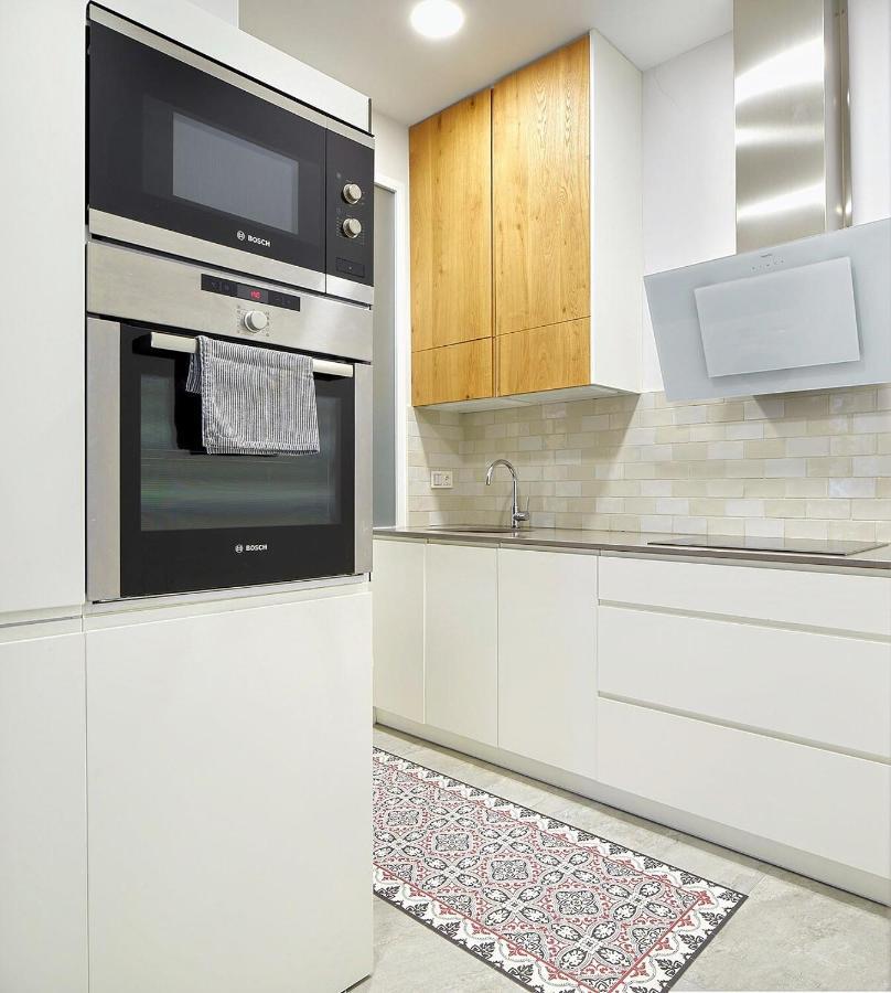Heart Of Midtown ⎮⎮ 5 Balconies⎮⎮walk Score 99 Apartment San Sebastian