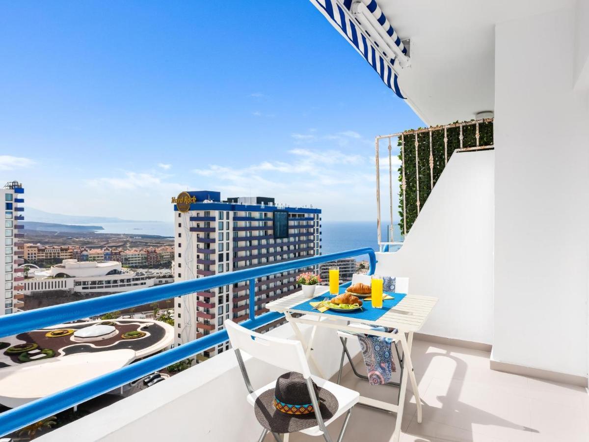 1413 Panoramic 1 Bedroom, Ocean View! *