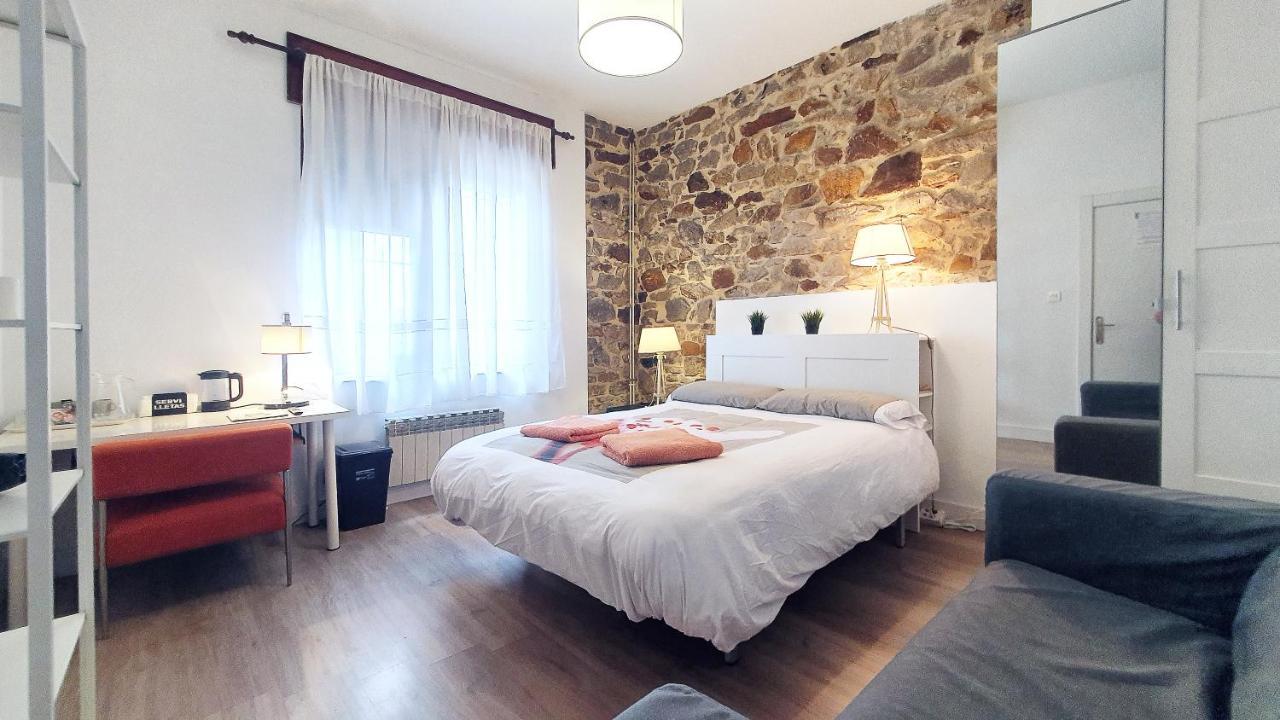 2. Habitación Doble A 8 Km De Bilbao. Baño Compartido Galdácano