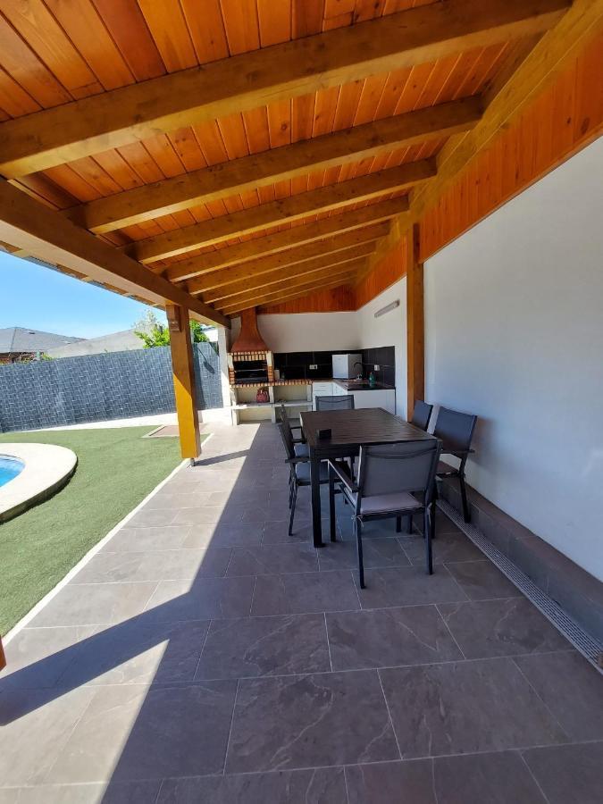 Casa Con Piscina Y Barbacoa * Freixido