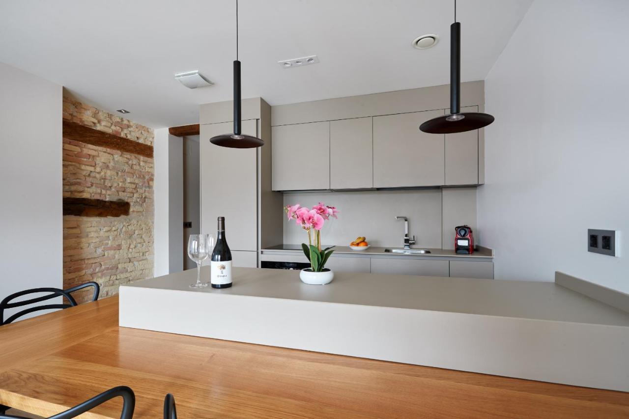 Tuapartamento Boutique - Plaza Del Castillo Apartment