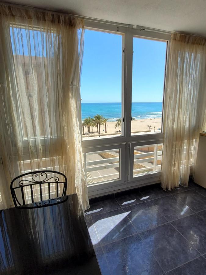 Playa & Parking Wifi Apartment