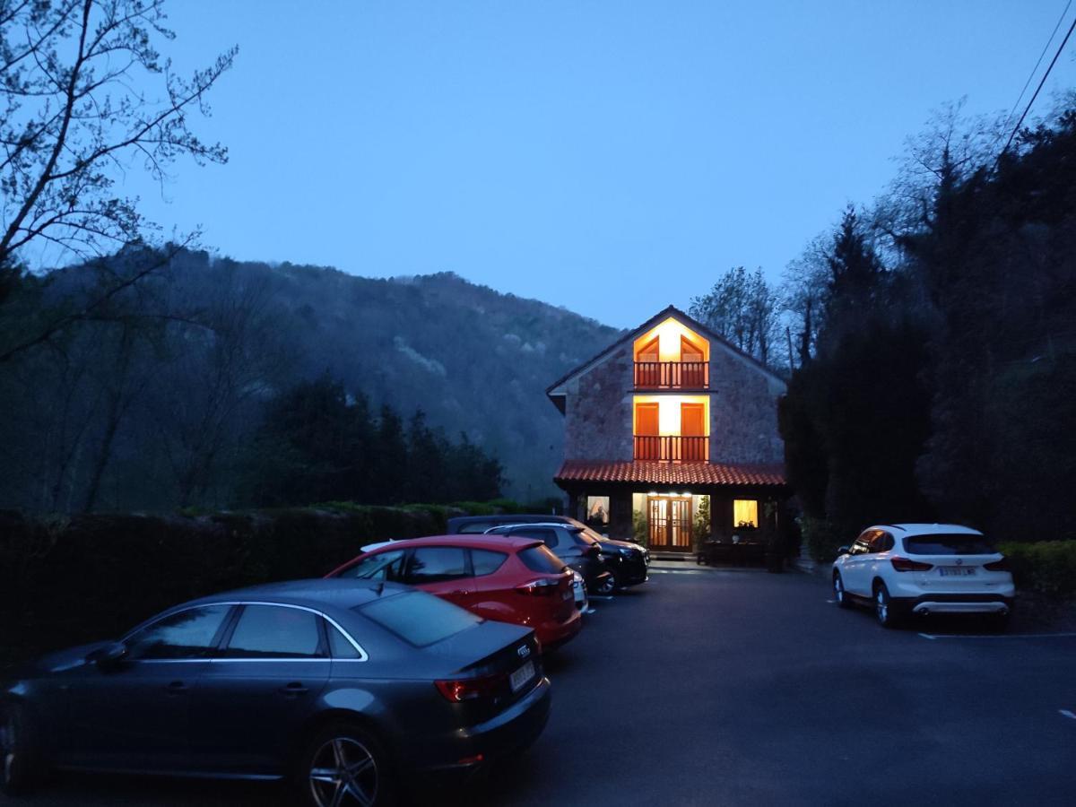 La Salmonera Hotel 2*