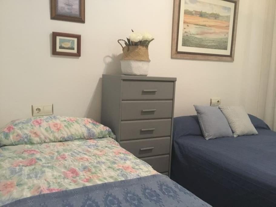 Apartment Apto Con Piscina. No Uses Coche Vacaciones. *