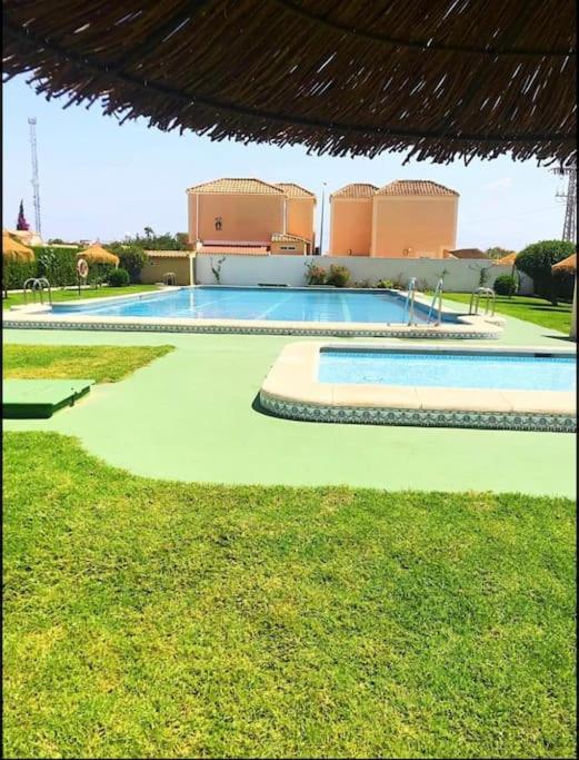 Apartamento Bonito Bungalow Torrevieja