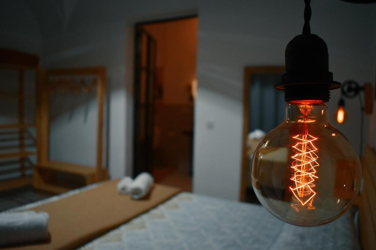 Aljibe Morisco - -