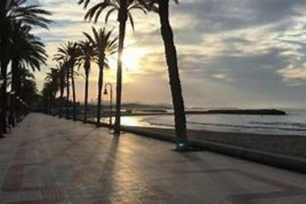 2 Linea De Mar Con Entrada Independiente Apartamento *