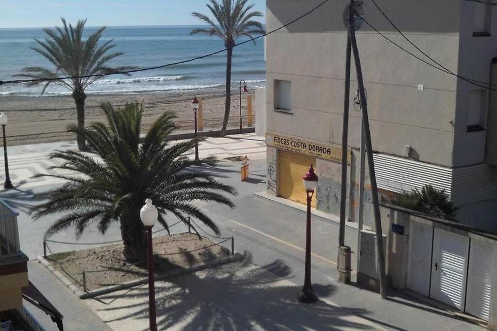 2 Linea De Mar Con Entrada Independiente Apartamento *