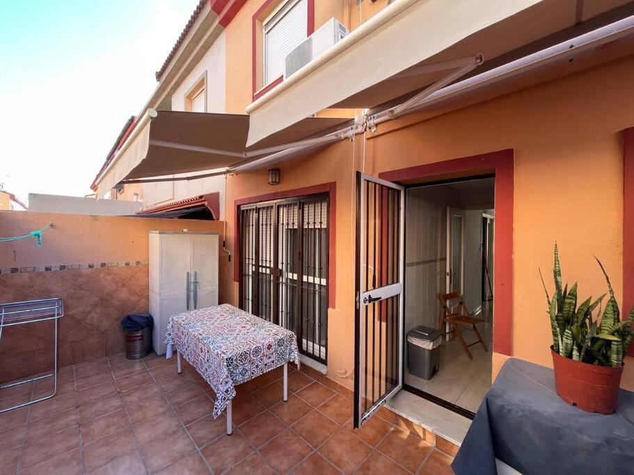 Casa Luz Y Azahar * San Juan Del Puerto