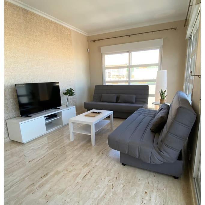 Modern Flat Close To