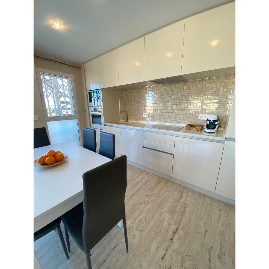 Apartment Modern Flat Close To