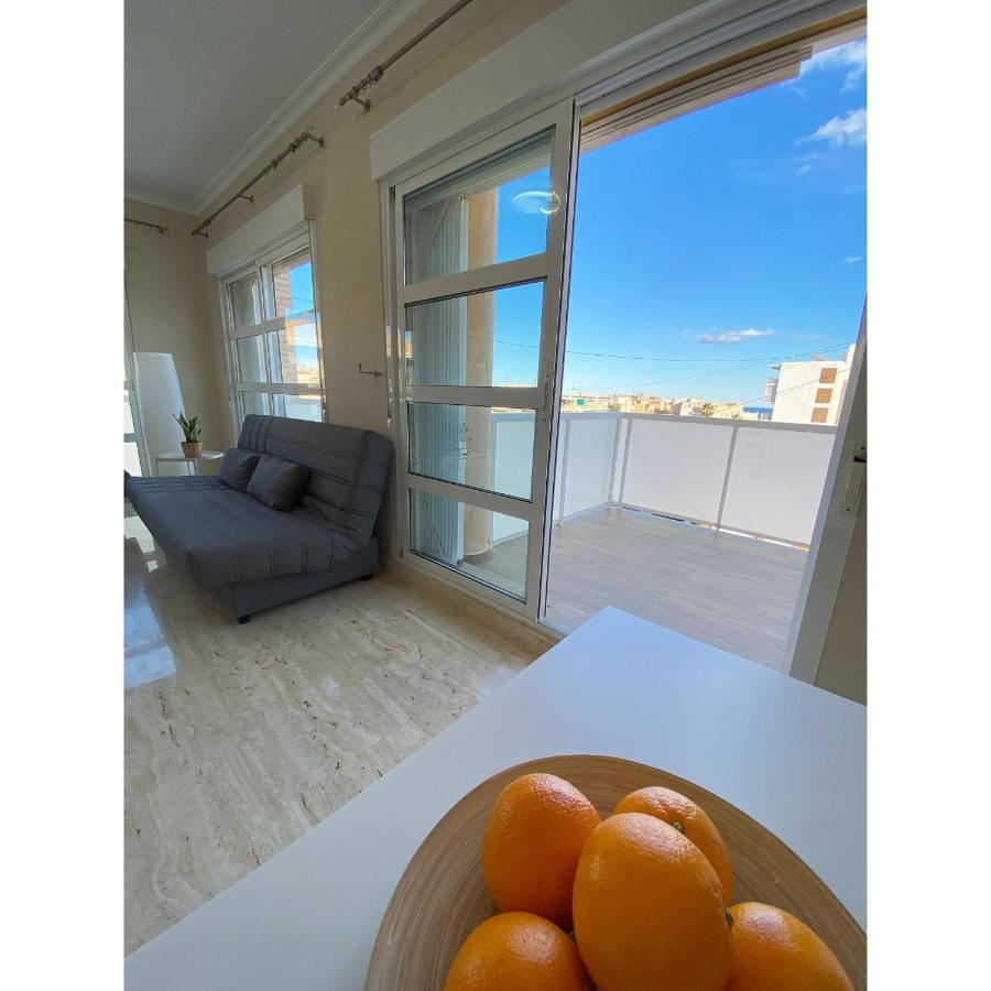 Modern Flat Close To Apartment