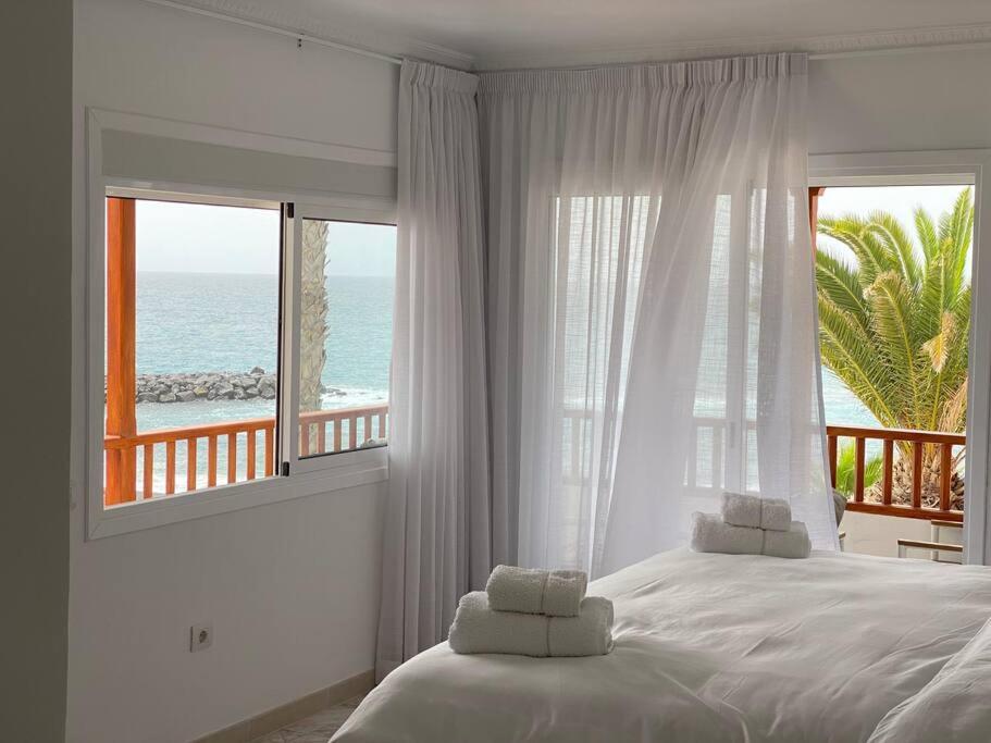 Tranquila, Playa Del Duque Holiday home