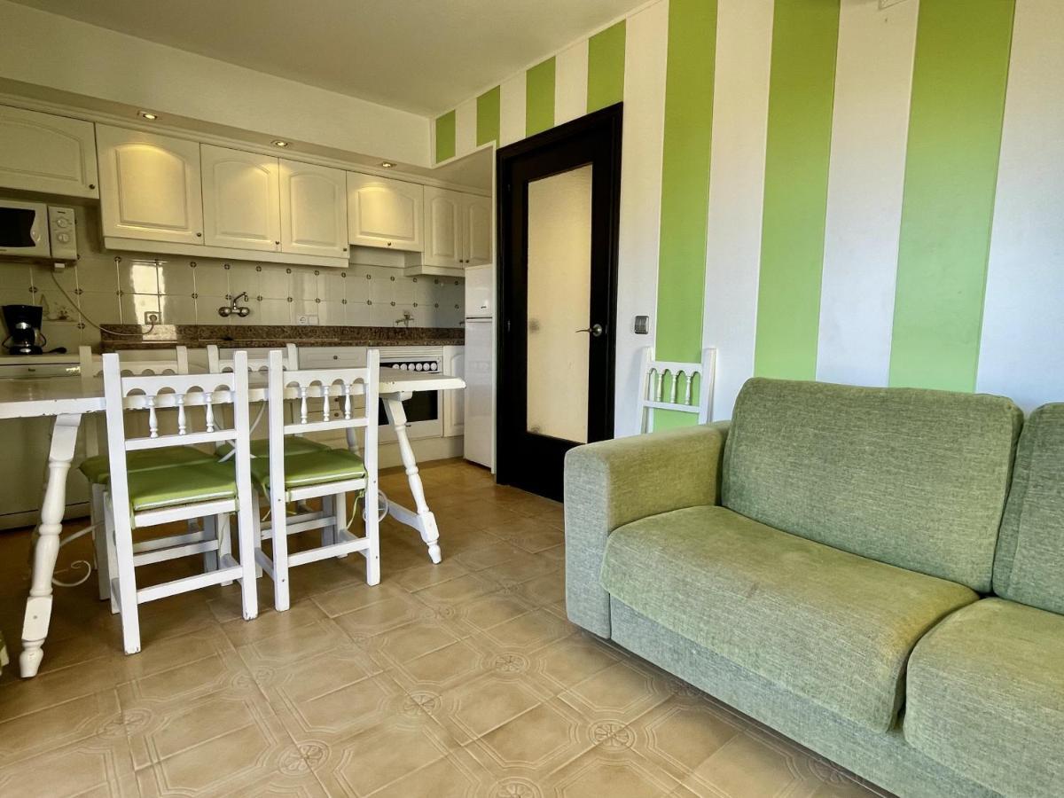 Apartment Salles 33