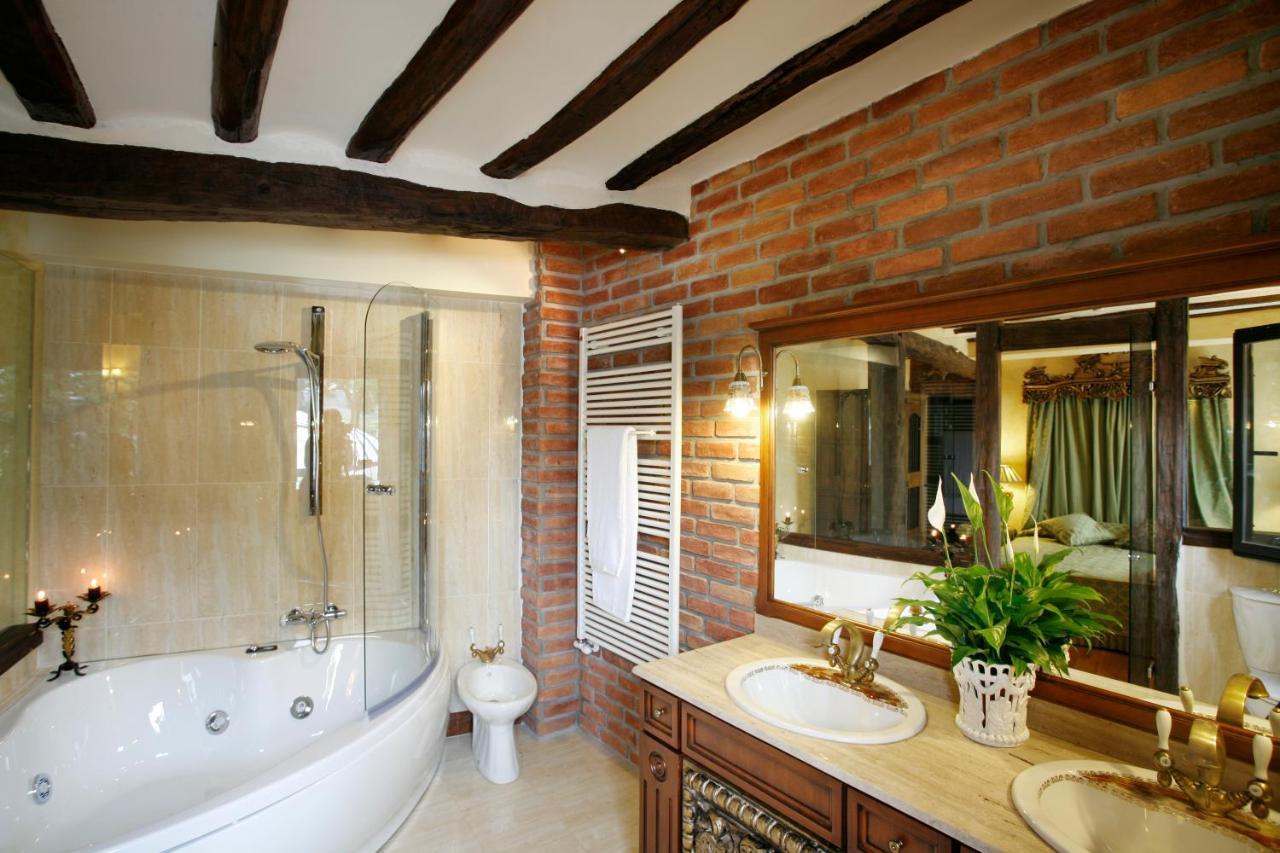Boutique Real Casona De Amas Hotel Azofra