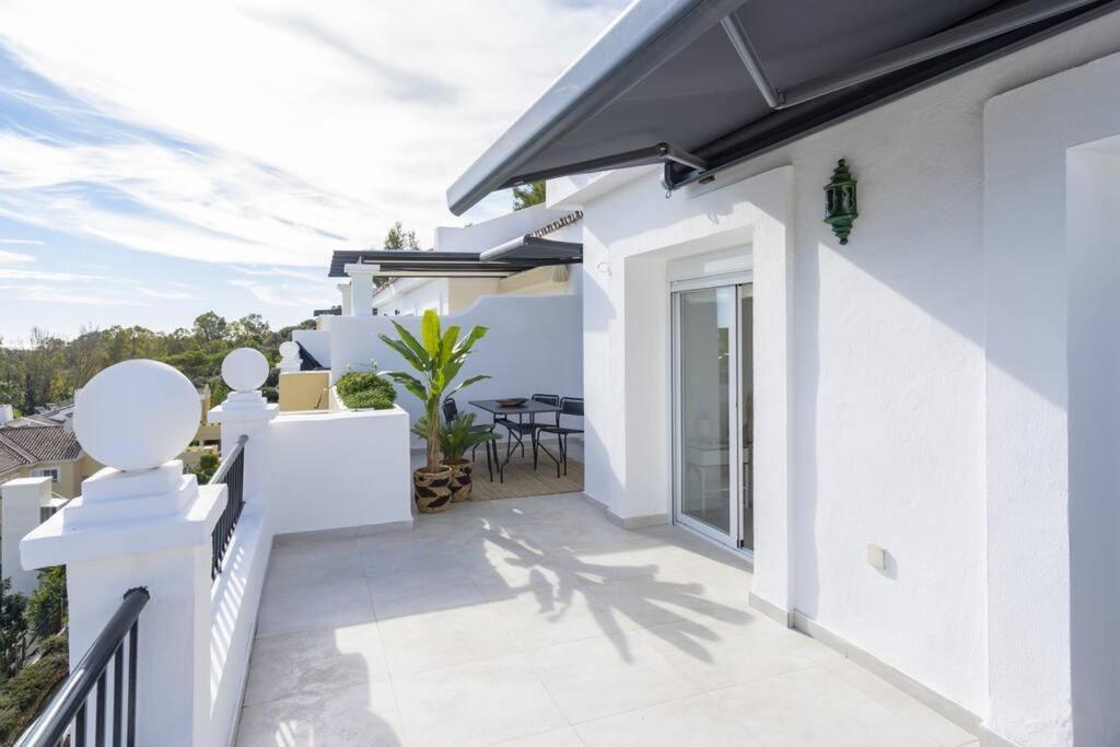 Apartamento Sunny 3bdr Penthouse @benahavis Golf Area Benahavís