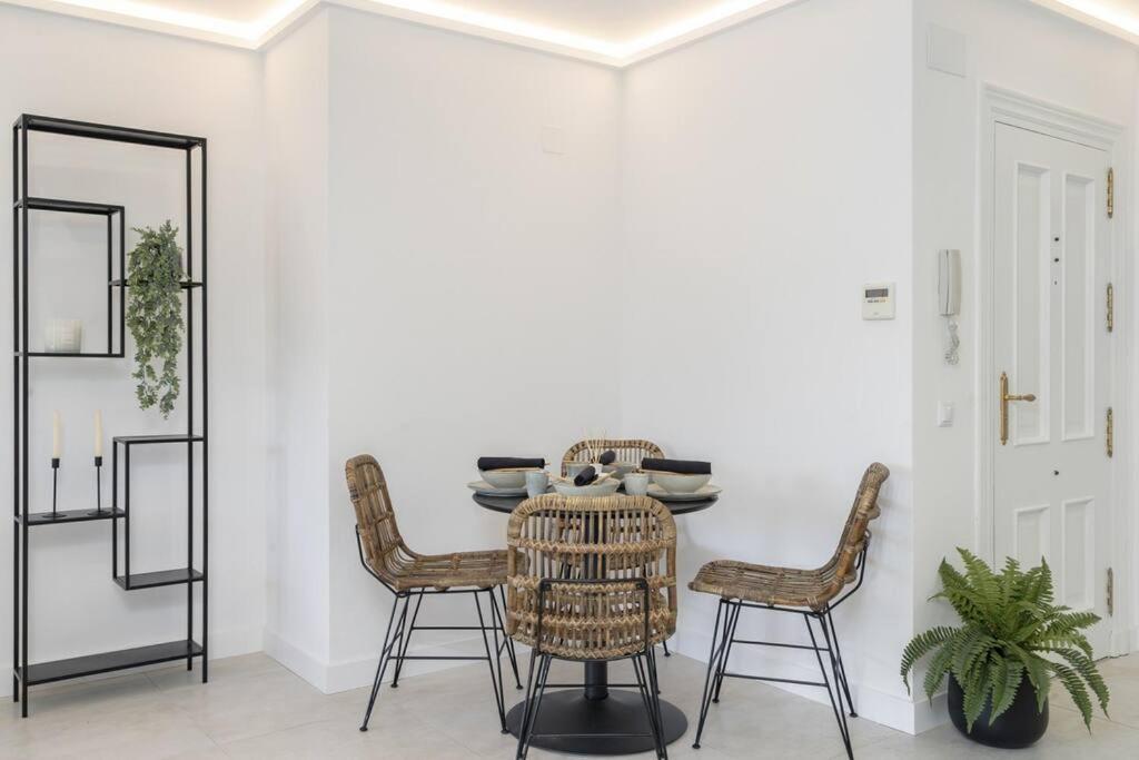 Sunny 3bdr Penthouse @benahavis Golf Area * Benahavís