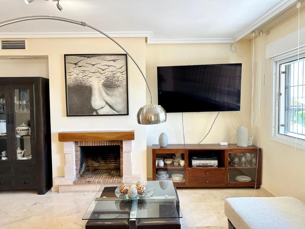 El Arenal Townhouse By The With Swimming Pool - Eaw Homes Holiday home