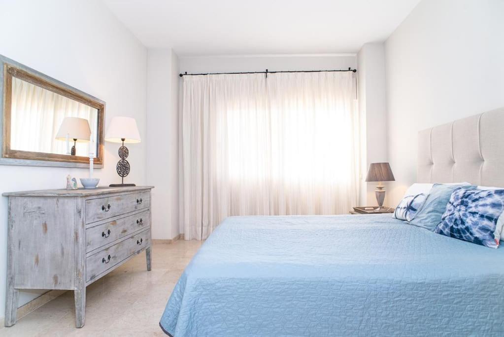 Great View In Elviria Apartment