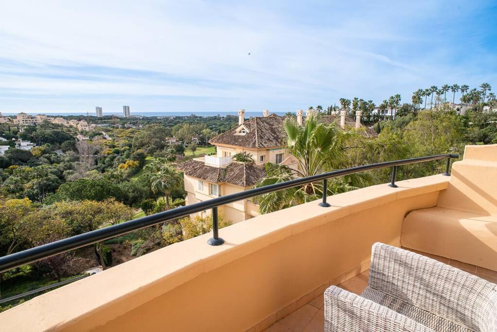 Apartment Great View In Elviria