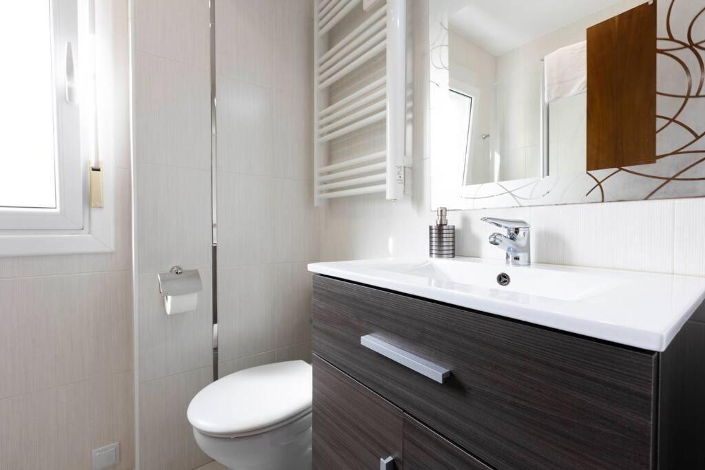 Apartment Zurubi-gain. Basquenjoy Hondarribia