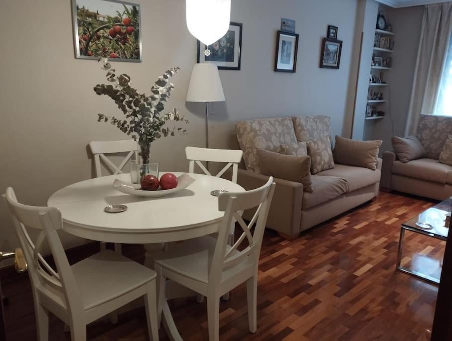 Centro-gascona Con Terraza, Garaje Y Wifi Gratuito Apartamento *