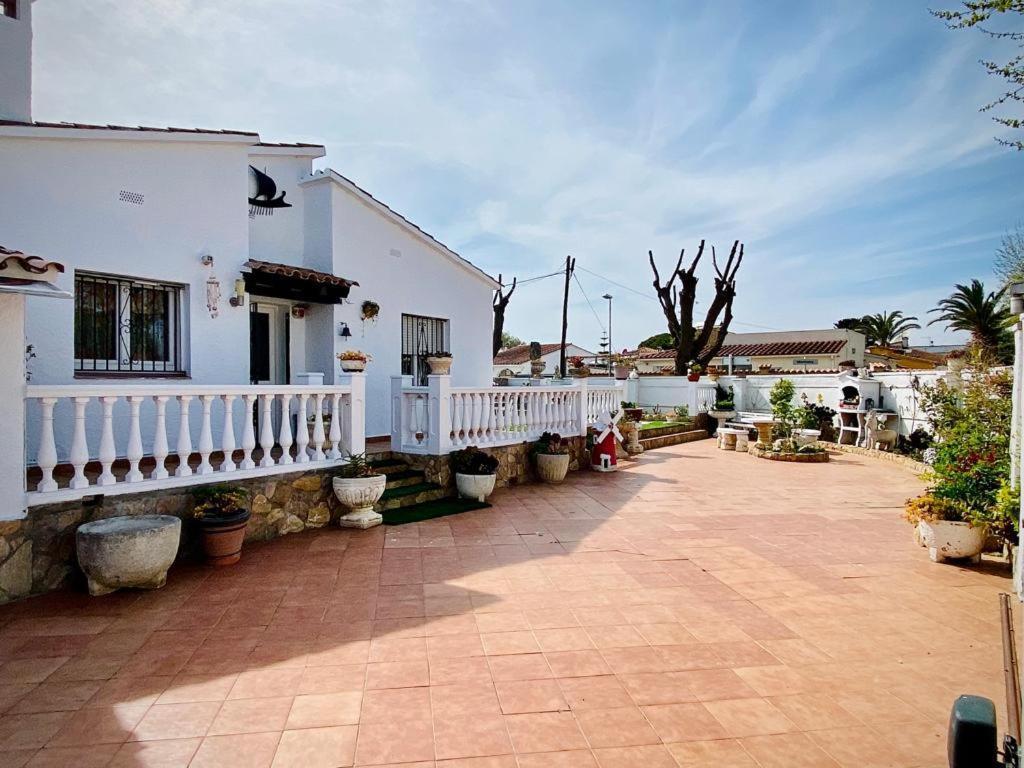 Britholydays Holiday home *