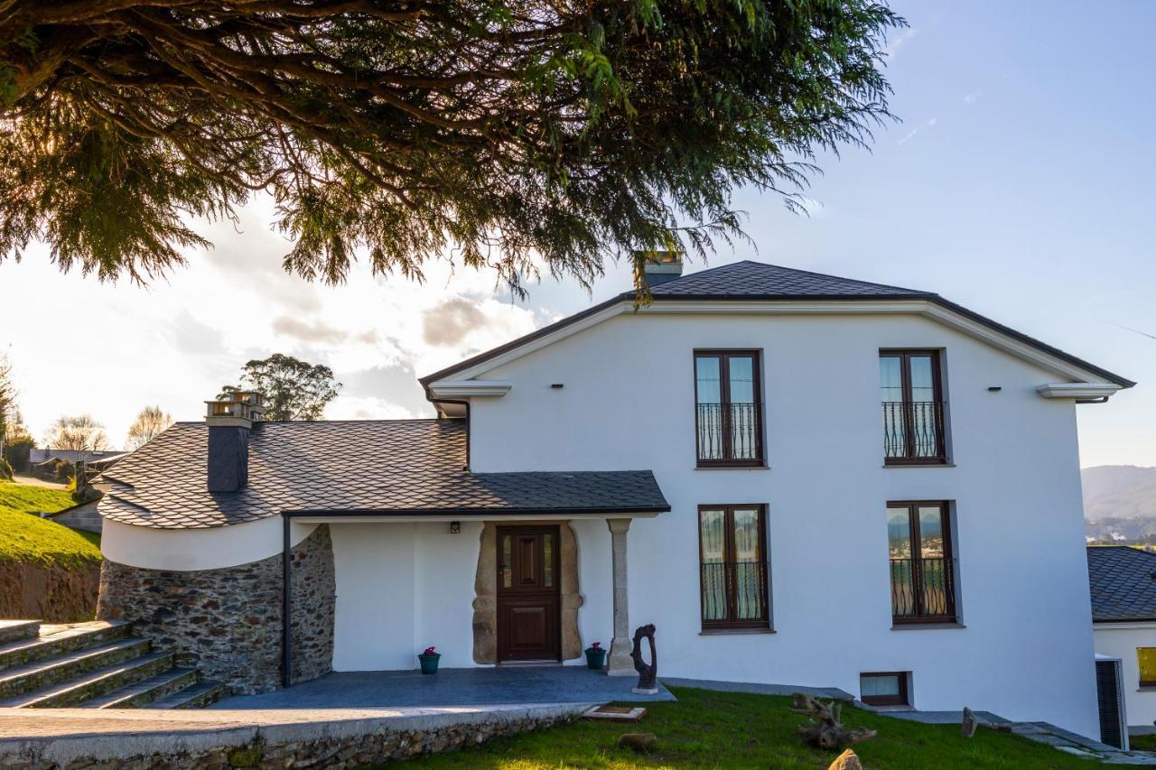 Casona Del Campo Navia