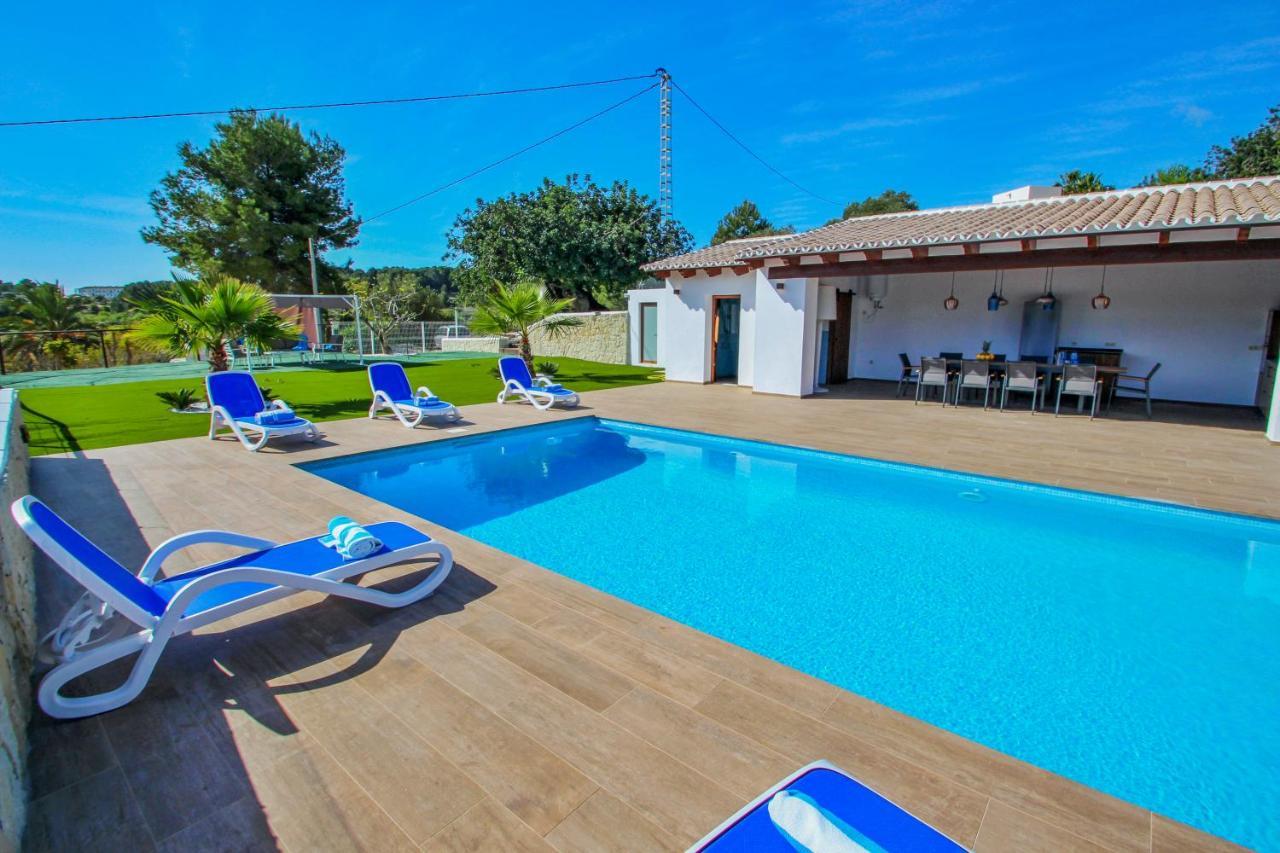 Rosalia - With Panoramic View And Private Pool In Teluda Villa *