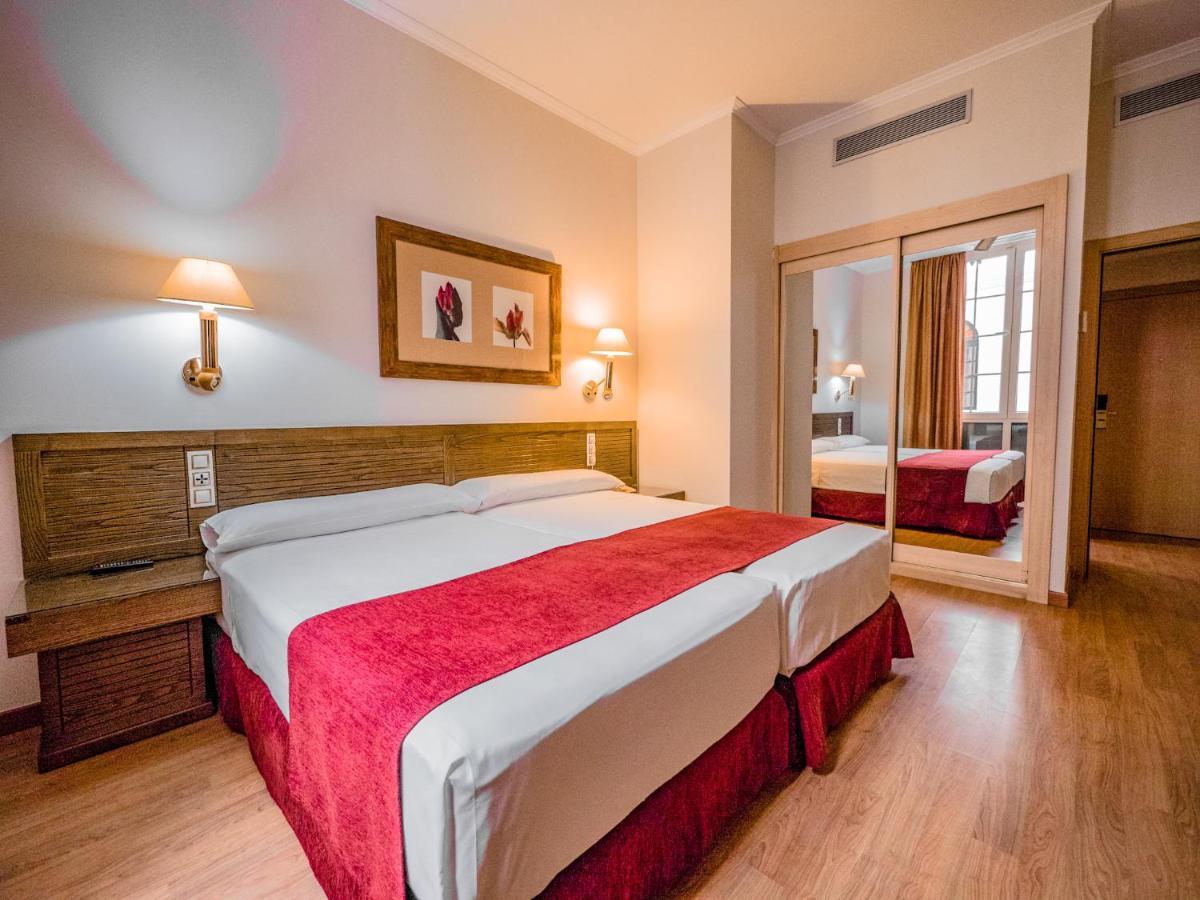 Senator 4* Cádiz