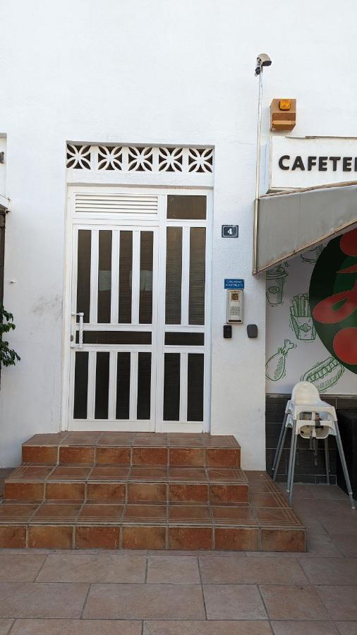 Concanas - Los Gigantes Centre * Acantilado de los Gigantes