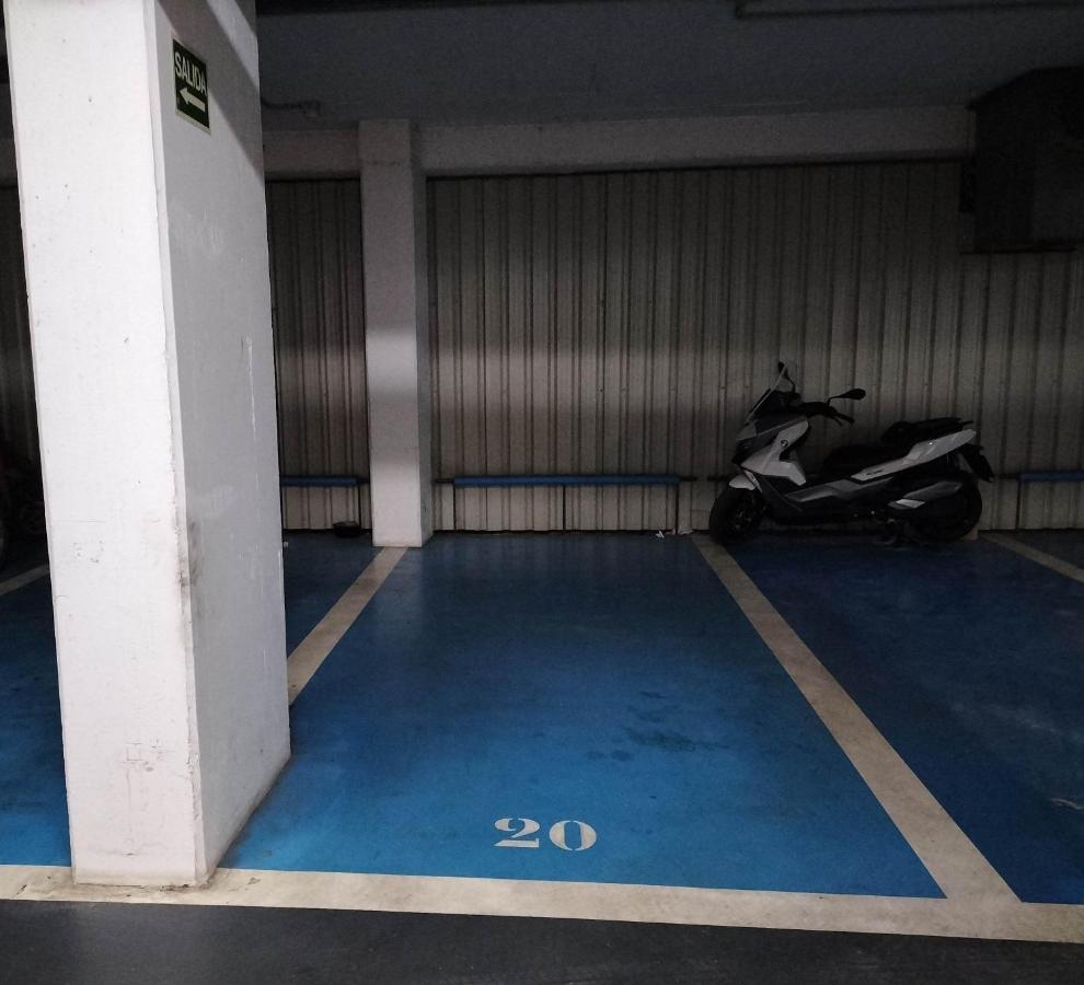 Puerta Del Principe - Free Parking Sevilla