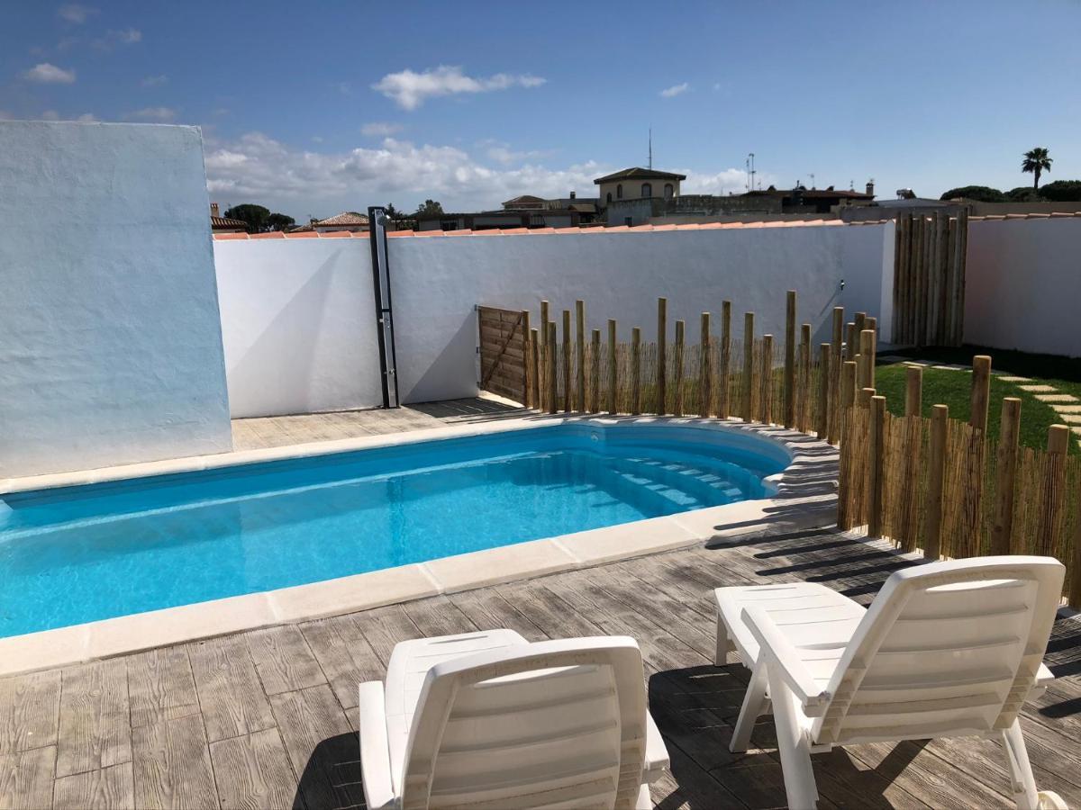 Сasa de vacaciones El Pinar, Muy Cerca Del Mar, Y Con Piscina Privada *