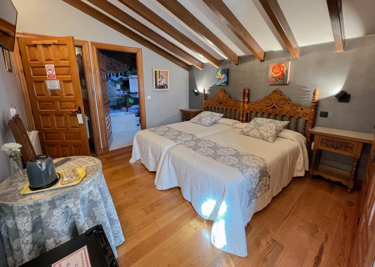 Araceli Inn 3*