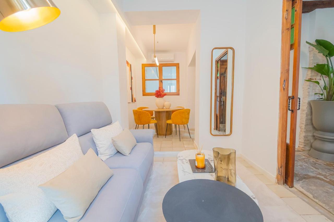 Holiday home Casa De La Acequia By Florentia Homes