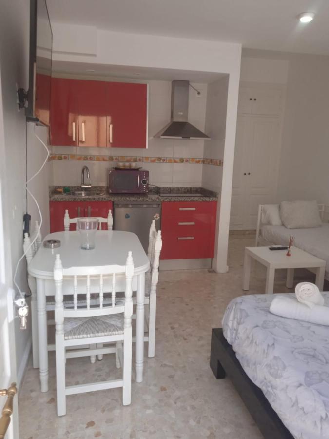 Apartamento Coqueto Estudio Con Piscina Benalmádena