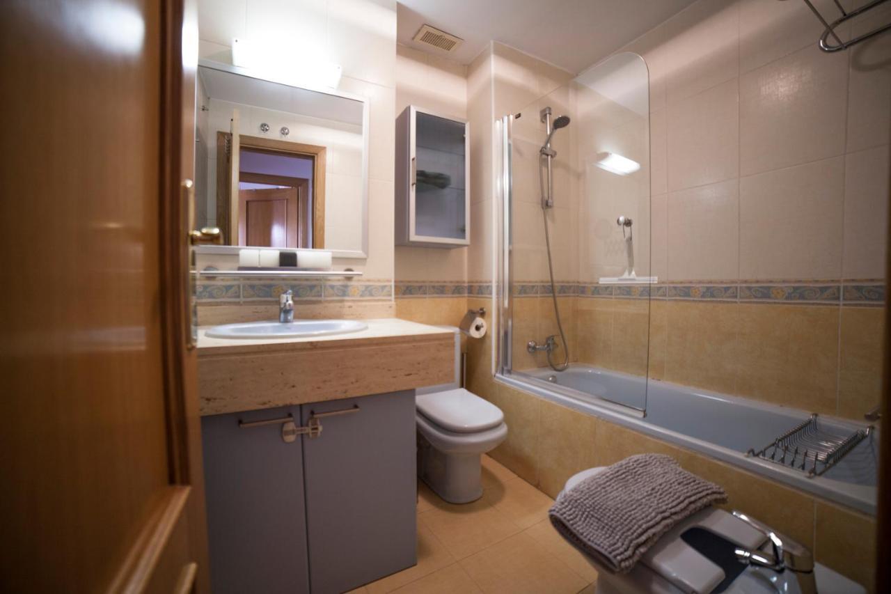 Flat With Parking In The Center Of Rozas