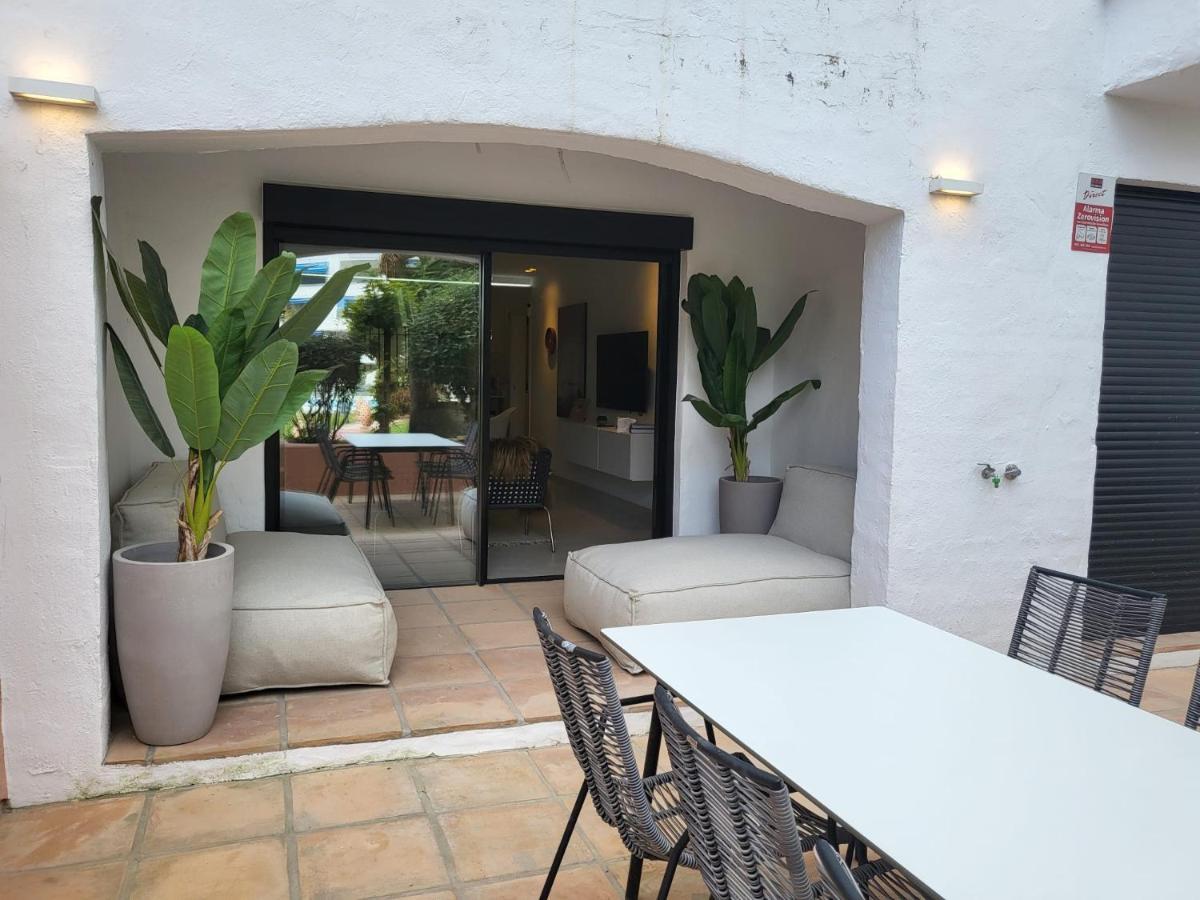 Apartment Luxurious In Puerto Banus